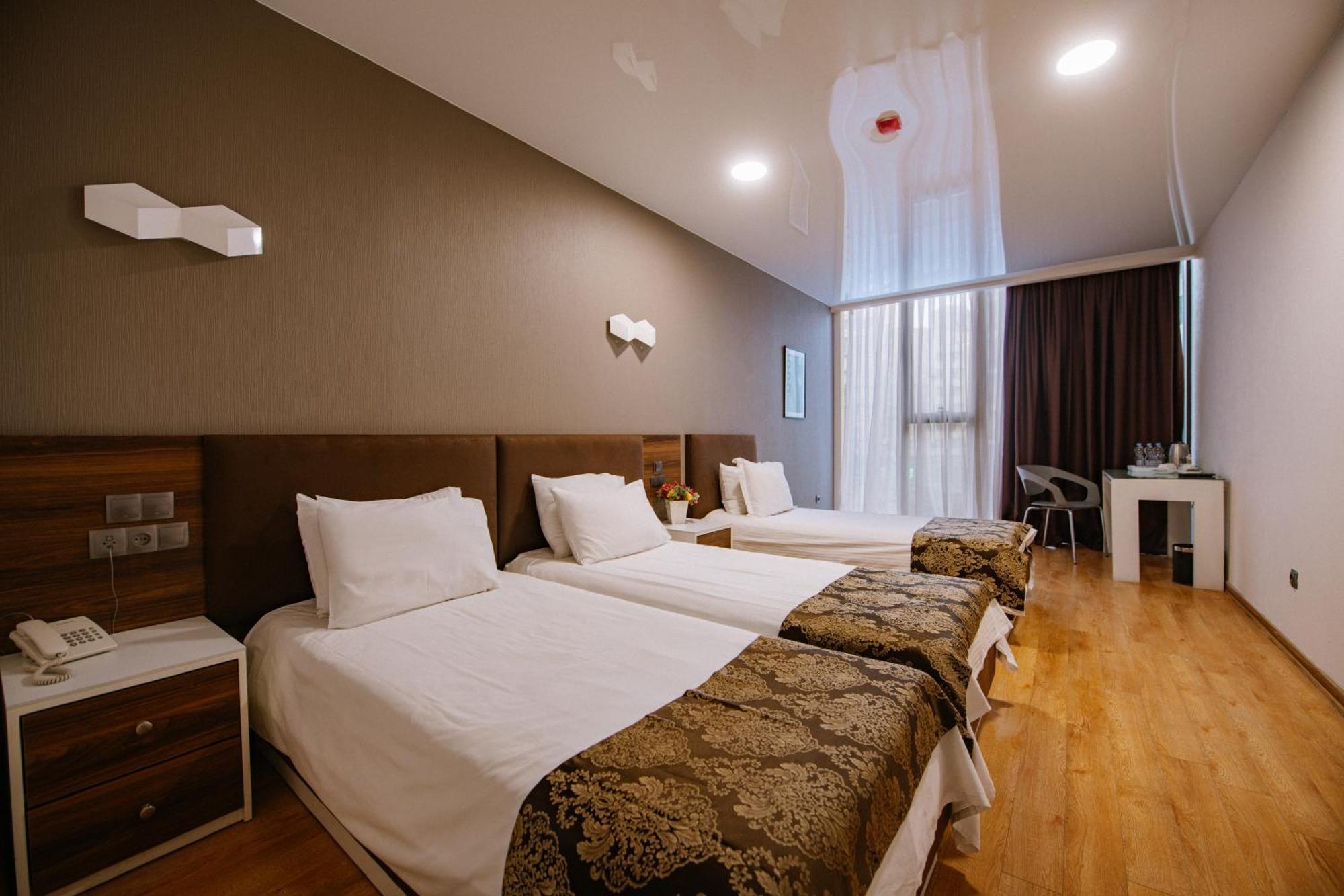 Iveria Hotel Tbilisi